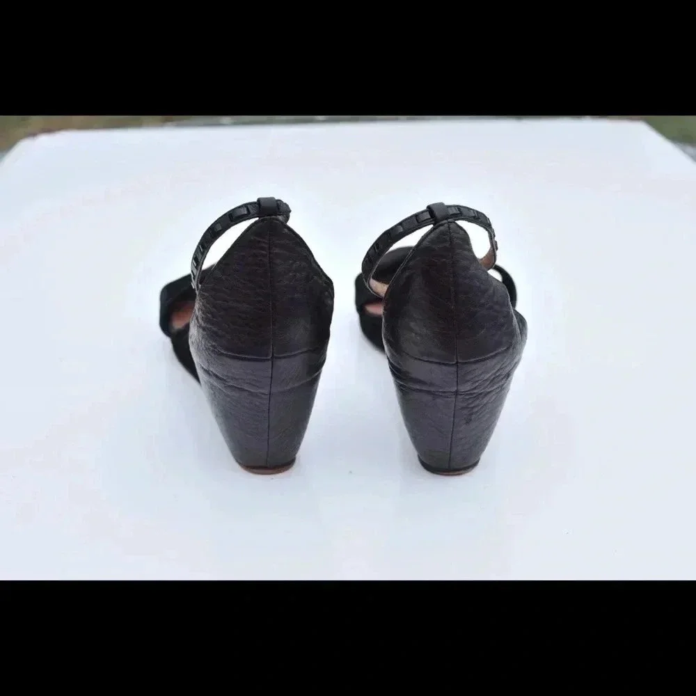 Matiko wedges